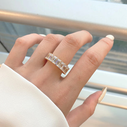 [Gaonasi]0.75 Carat Elegant Emerald Cut Tennis Ring