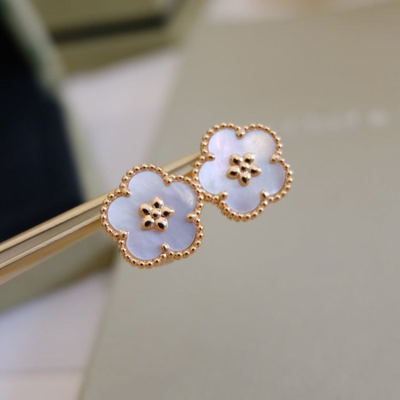 [Gaonasi]LUCKY PINK GOLD WHITE MOP EARRINGS