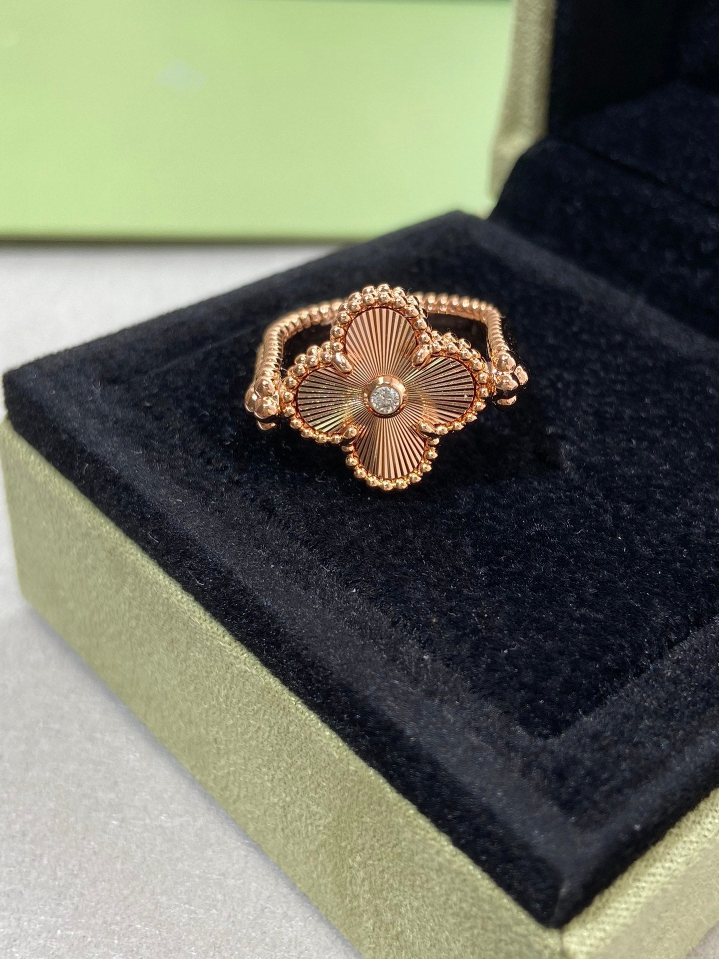 [Gaonasi]CLOVER RIVERSIBLE RING ROSE GOLD COLLECTION