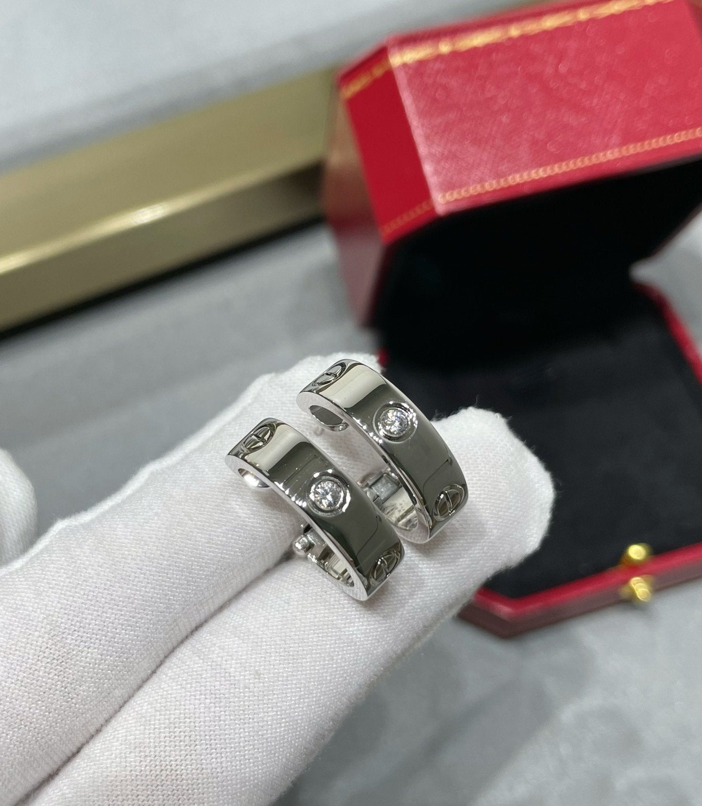 [Gaonasi]LOVE 5.5MM 1 DIAMOND EARRINGS