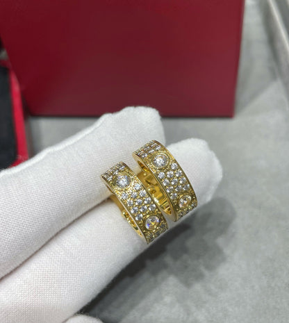[Gaonasi]LOVE 5.5MM DIAMOND PAVED EARRINGS
