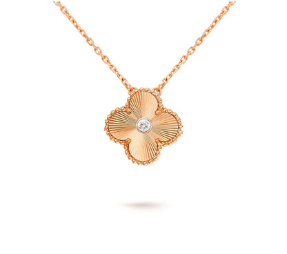 [Gaonasi]CLOVER 15MM DIAMOND SINGLE FLOWER NECKLACE COLLECTION