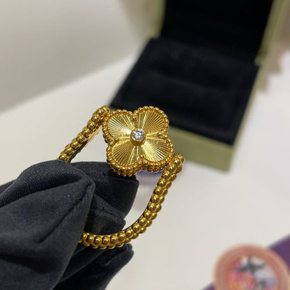 [Gaonasi]CLOVER RIVERSIBLE RING GOLD COLLECTION