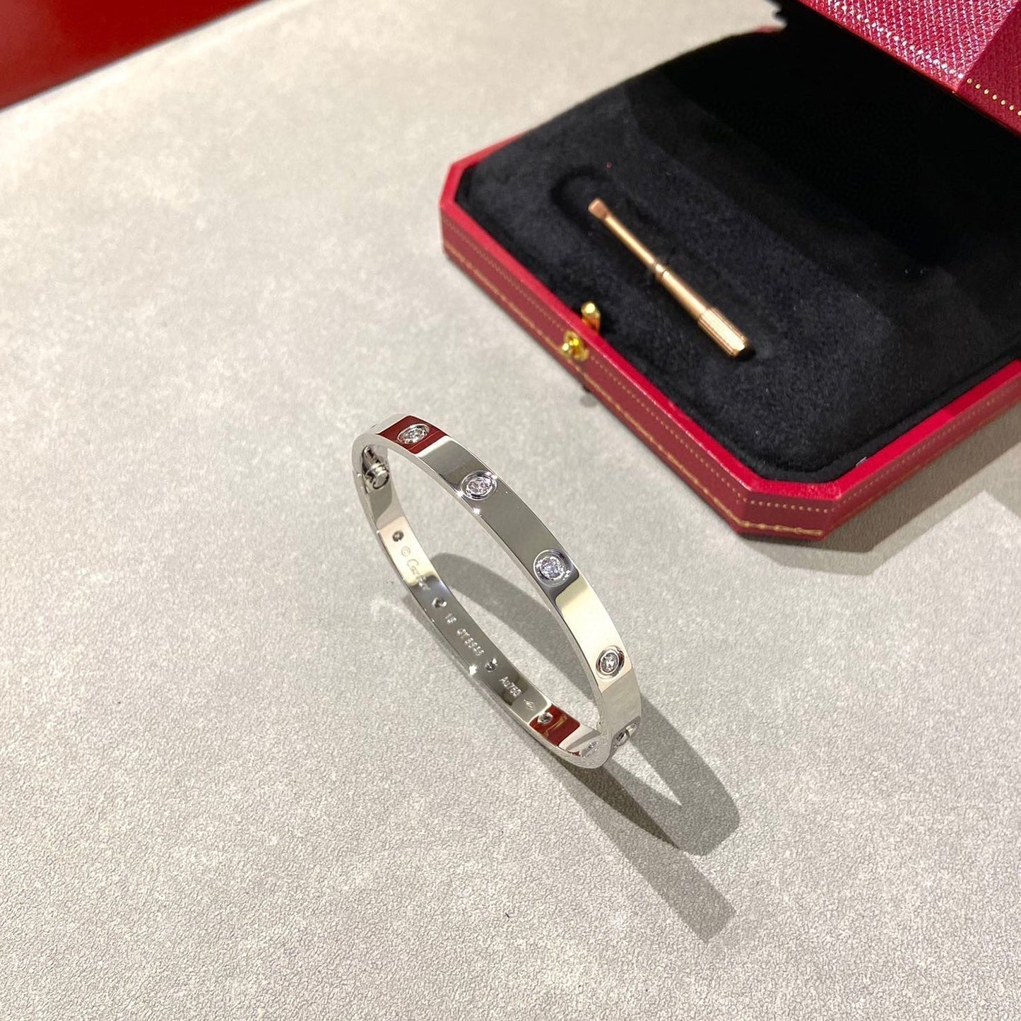 [Gaonasi]LOVE BRACELET 6.1MM 10 DIAMONDS