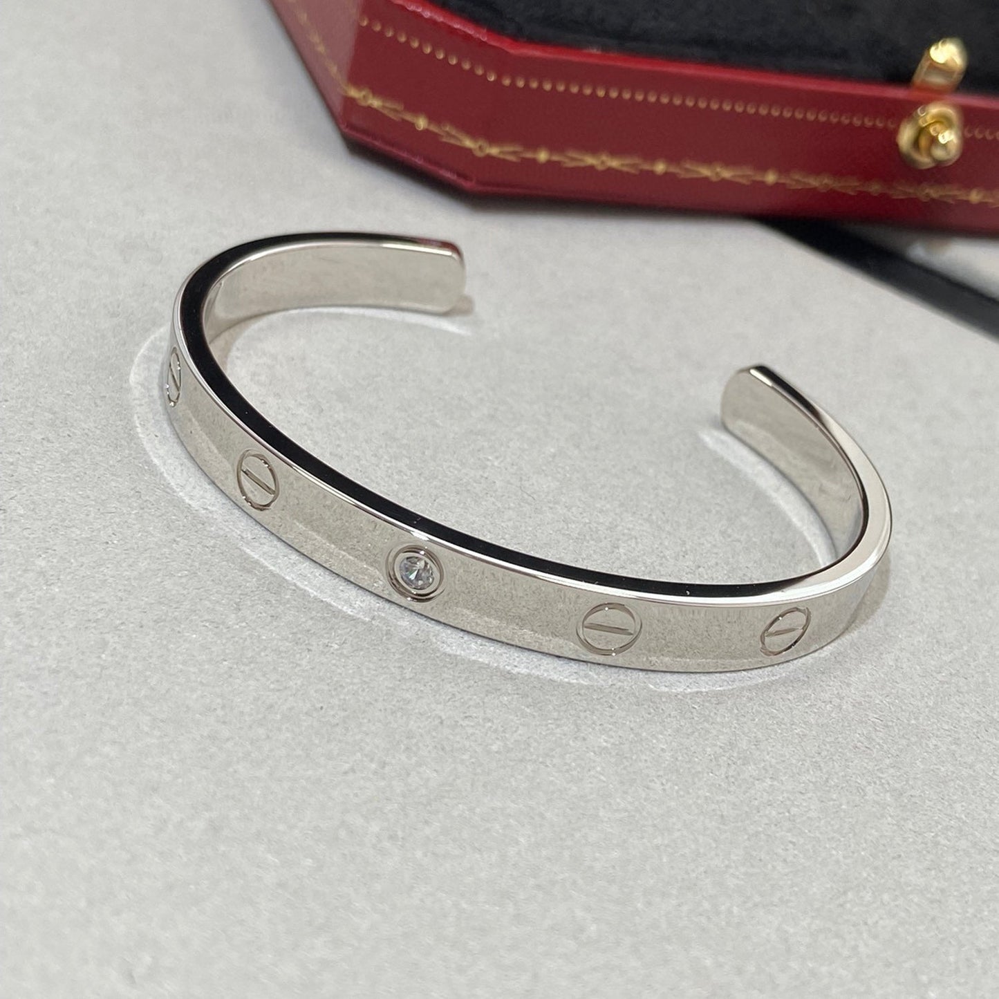[Gaonasi]LOVE BRACELET 6.1MM 1 DIAMOND OPEN CUFF