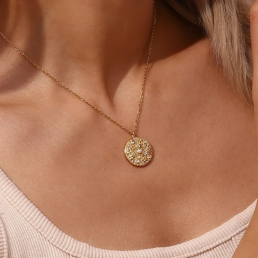 [Gaonasi]Leilani Cosmic Necklace