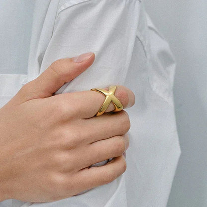 [Gaonasi]Carolyn Gold Cross Ring