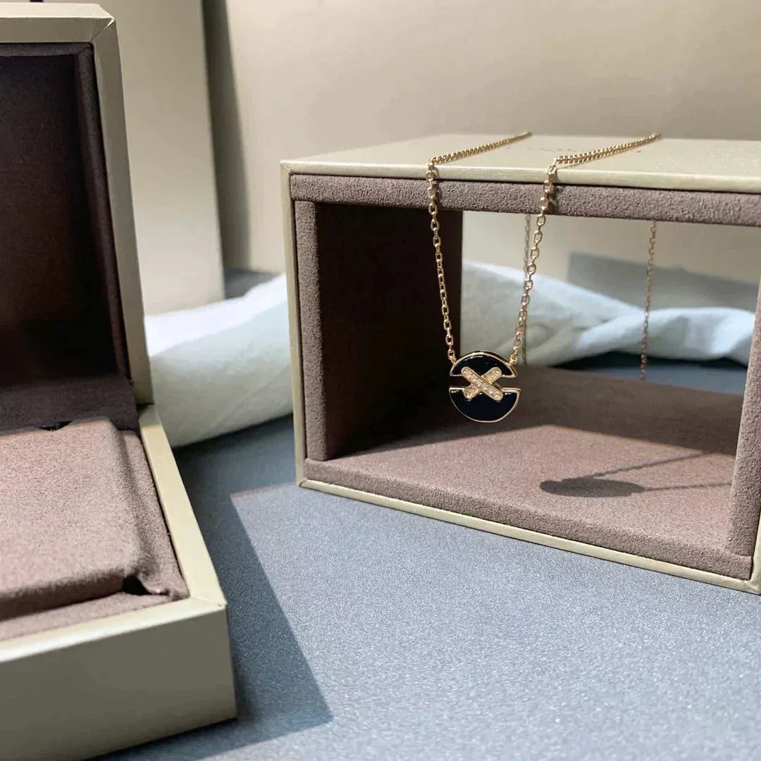 [Gaonasi]JEUX DE ROSE GOLD DIAMOND NECKLACE