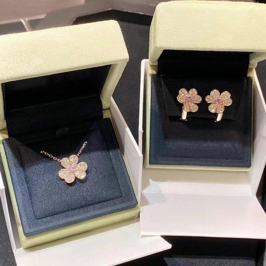 [Gaonasi]FRIVOLE ROSE GOLD FLOWER DIAMOND NECKLACE