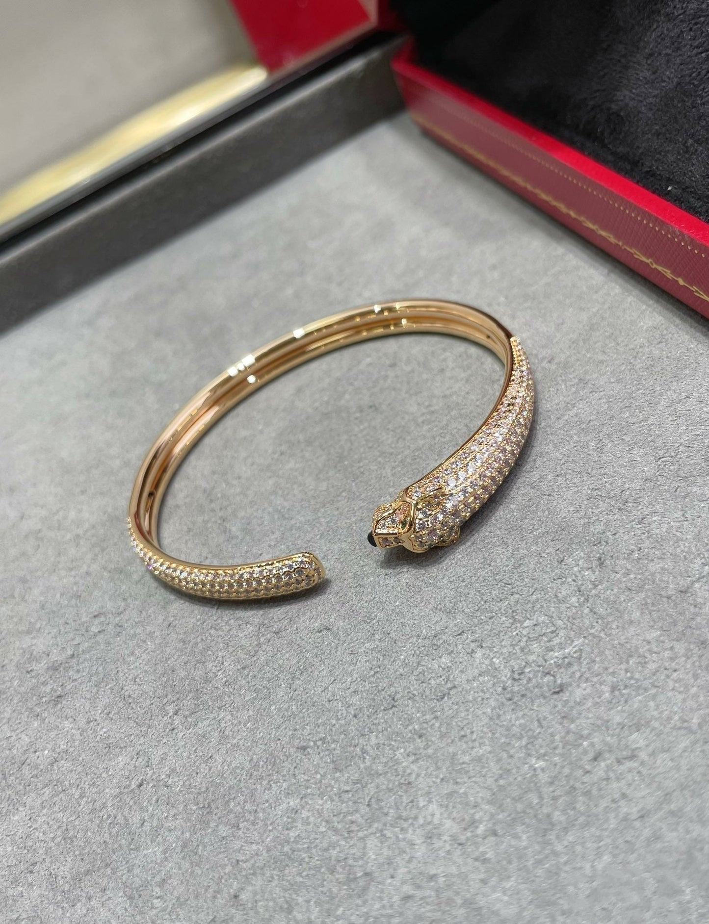 [Gaonasi]PANTHERE FULL DIAMOND OPEN BRACELET